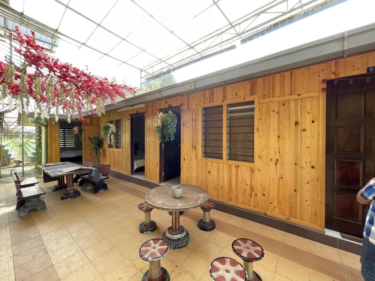 Aiza Homestay Opposite Abang Strawberry Taman Sedia Tanah Rata Exteriör bild